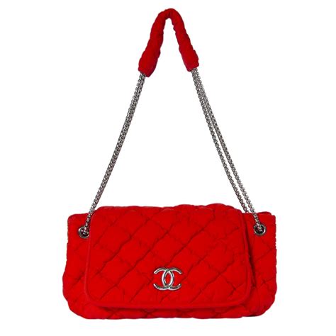 bolso chanel rojo|precios de carteras Chanel original.